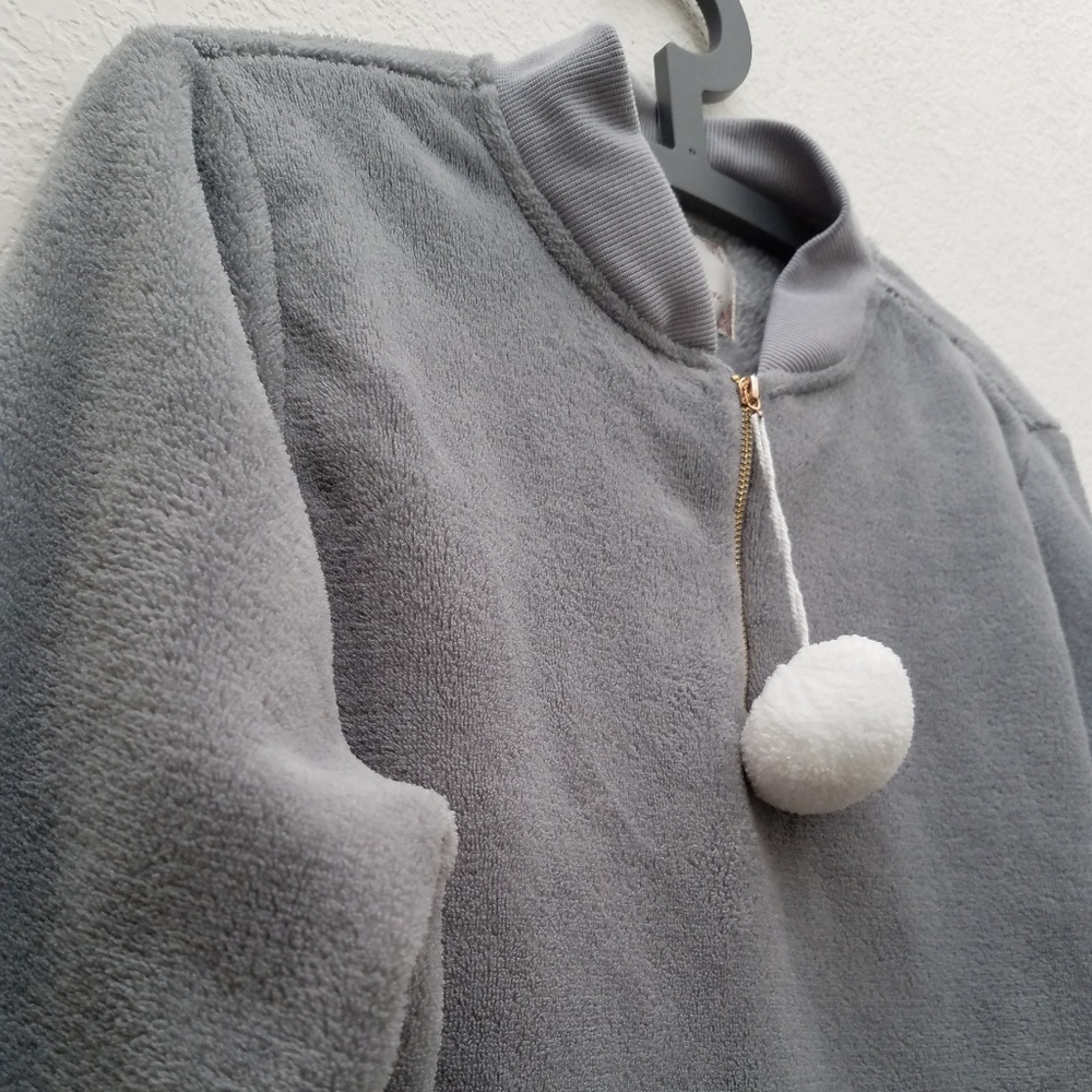 NWOT PJ Couture Grey Fleece Pullover Sweater - Picture 2 of 4